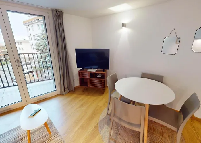 Fresh And Bright 1-bedroom Centre - Al11 דירה *